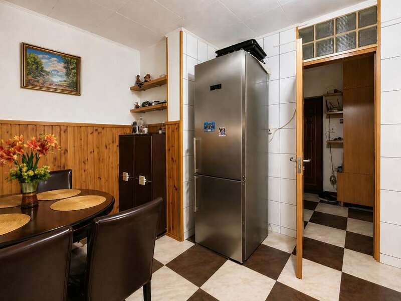 Decebal, Theodor Sperantia, 2 camere, 60 mp, decomandat.
